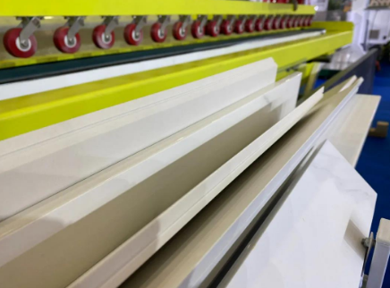 如何選擇水刀切割設備廠家