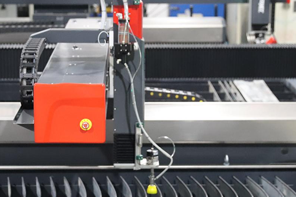 打造智能高效的三軸水刀-助力制造行業(yè)進(jìn)步